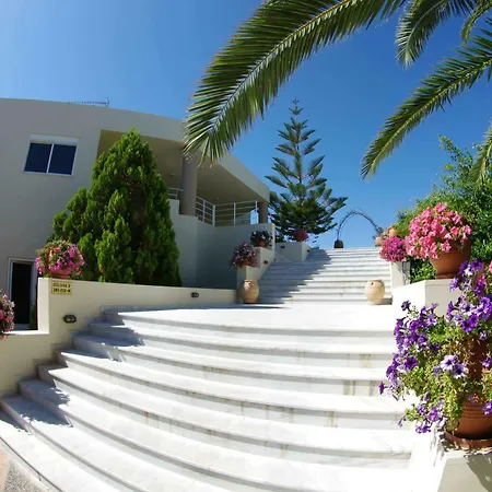 Eleftheria 3* Agia Marina